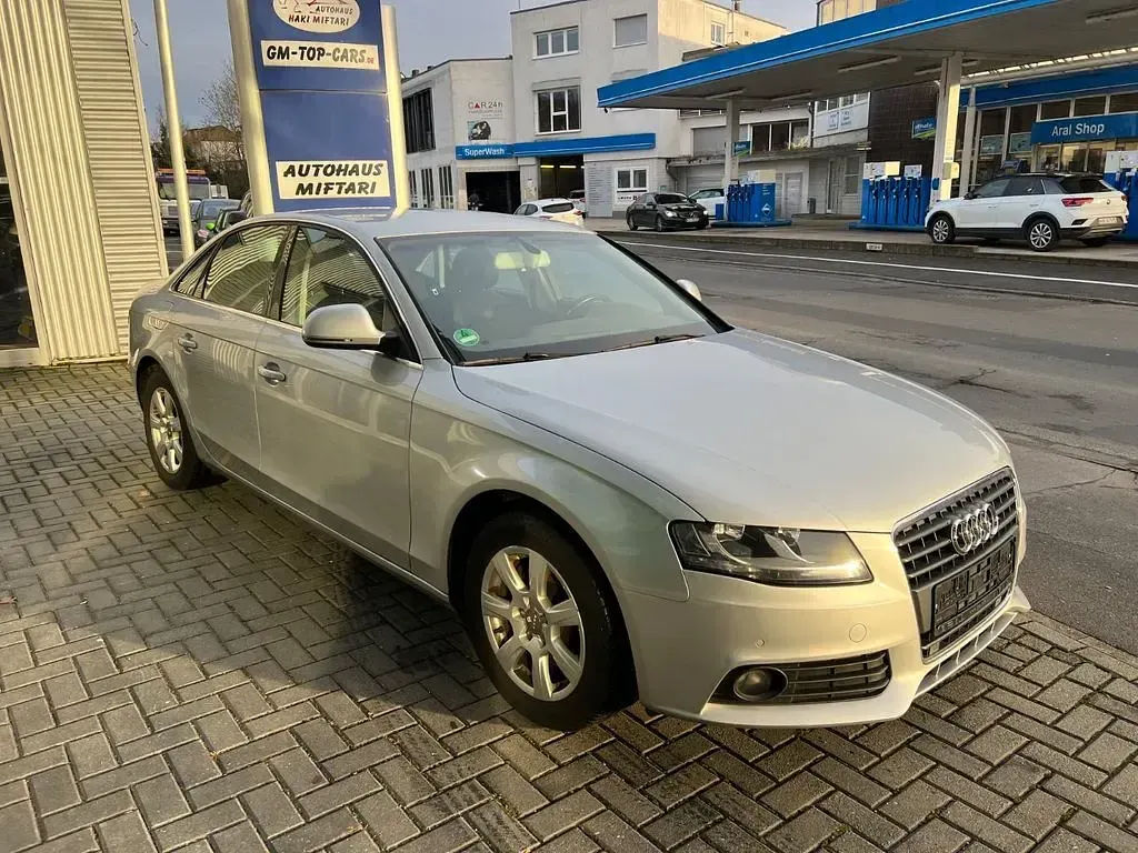 Gebraucht Audi A4 Ambiente 120 PS (88 kW) 2008 Silber Limousine
