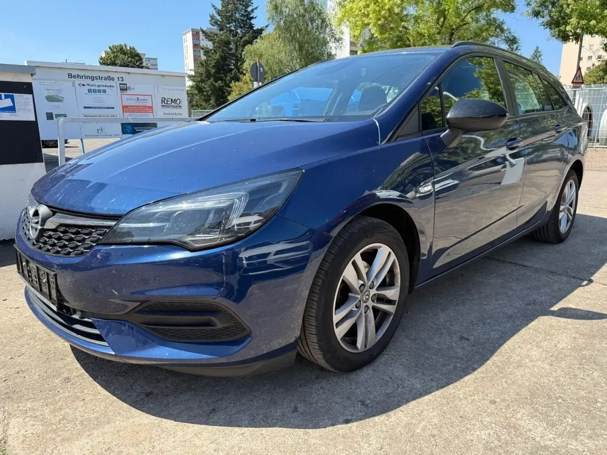 Gebraucht Opel Astra Edition 110 PS (80 kW) 2021 Blau Kombi