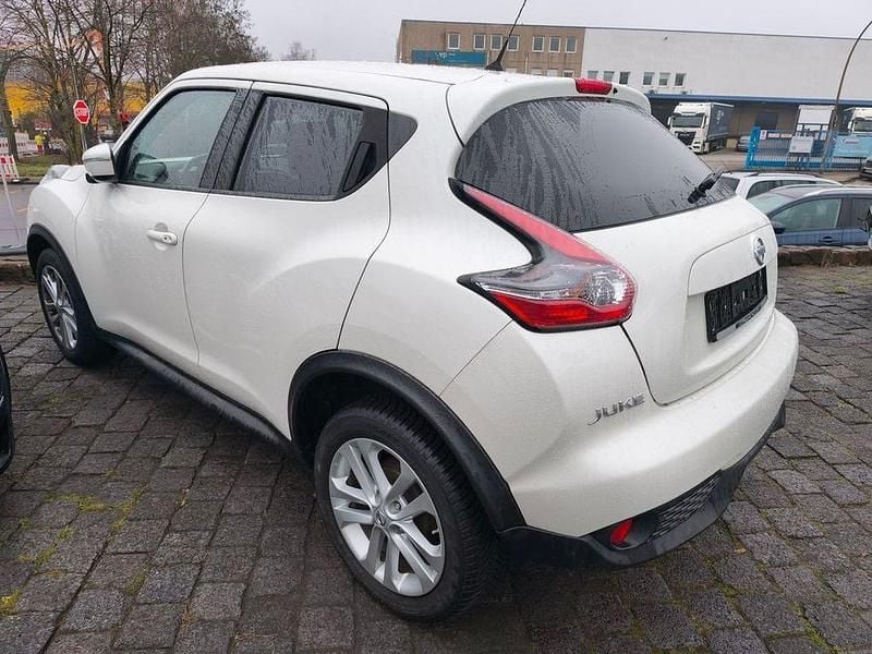 Gebraucht Nissan Juke N-Connecta 116 PS (85 kW) 2016 Weiß SUV