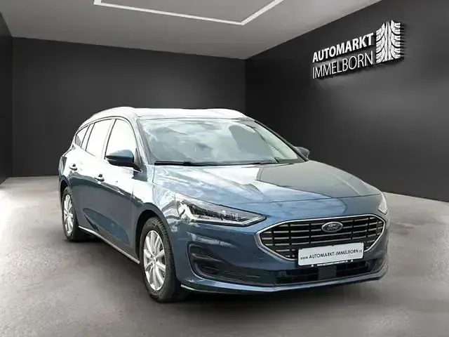 Gebraucht Ford Focus Titanium 305 PS (224 kW) 2023 Andere Limousine