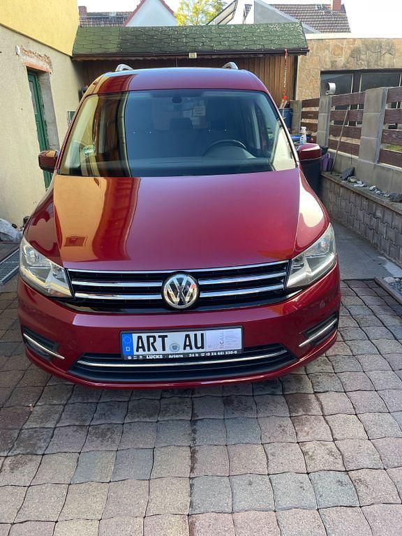 Usata VW Caddy 150 CV (110 kW) 2015 Rosso Monovolume