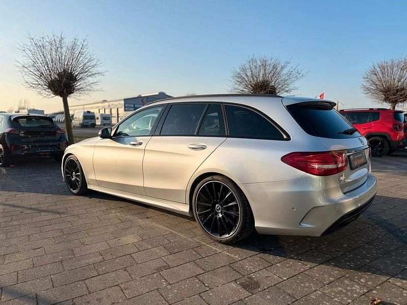 Gebraucht Mercedes C250 AMG line 204 PS (150 kW) 2015 Silber Kombi