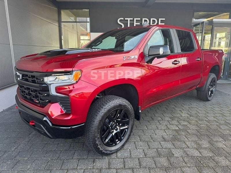 Neu Chevrolet Silverado LT 426 PS (313 kW) 2025 Rot Cabrio