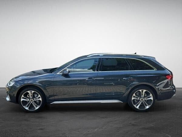 Silber (manhattangrau metallic) Neu 2025 Audi A4 Allroad Comfort Kombi | 65.092 € - Bild 1/4
