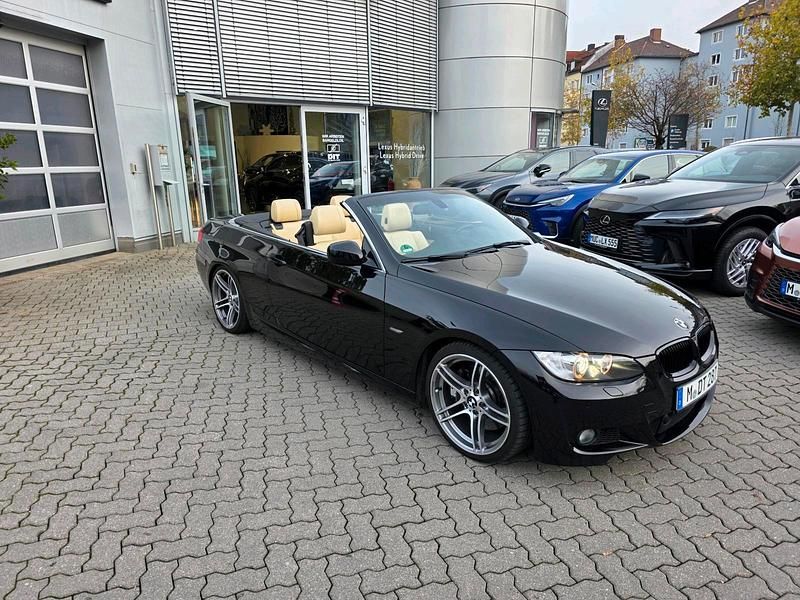Schwarz Gebraucht 2010 BMW 335 Cabriolet Performance Cabrio | 23.990 € (Etwas zu teuer) - Bild 1/4