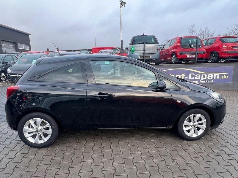 Gebraucht Opel Corsa 69 PS (50 kW) 2018 Onyx schwarz Limousine