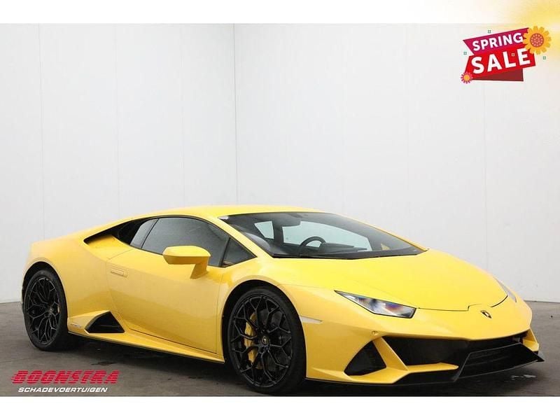 Gebraucht Lamborghini Huracán 640 PS (470 kW) 2022 Gelb