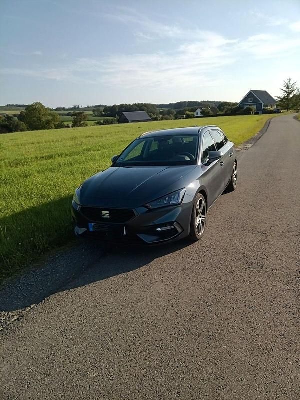Gebraucht Seat Leon FR 150 PS (110 kW) 2021 Grau Kombi