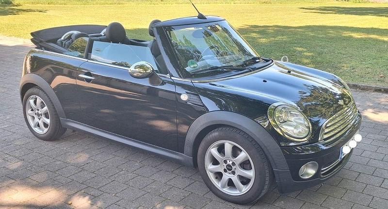 Schwarz Gebraucht 2010 Mini One Cabriolet Cabrio | 5.100 € (Guter Preis) - Bild 1/4