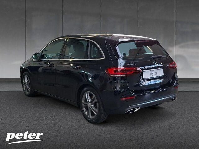 Gebraucht Mercedes B180 Progressive 116 PS (85 kW) 2021 Schwarz Van / Kleinbus