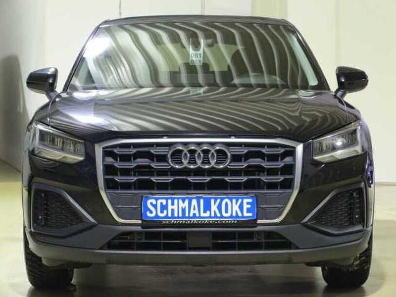 Mythos black (metallic) Gebraucht 2022 Audi Q2 Comfort SUV | 22.950 € (Fairer Preis) - Bild 1/4