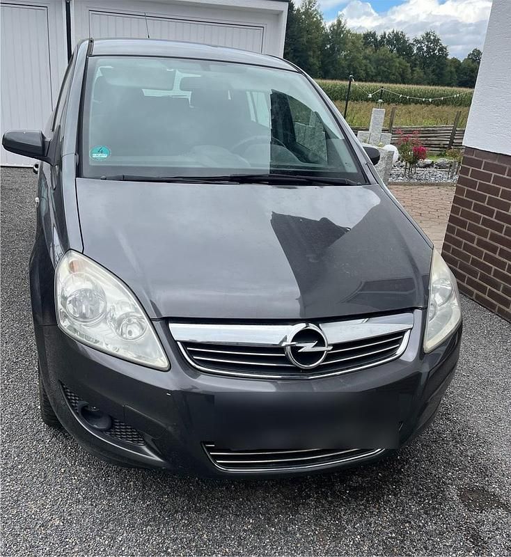 Grau Gebraucht 2009 Opel Zafira Van / Kleinbus | 1.900 € (Superpreis) - Bild 1/4