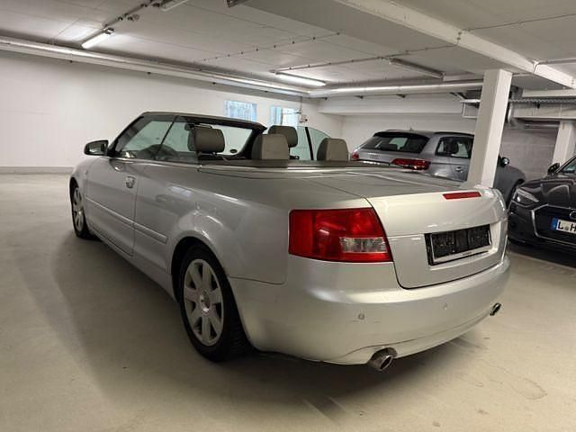 Gebraucht Audi A4 Cabriolet Sport 220 PS (161 kW) 2003 Grau Cabrio