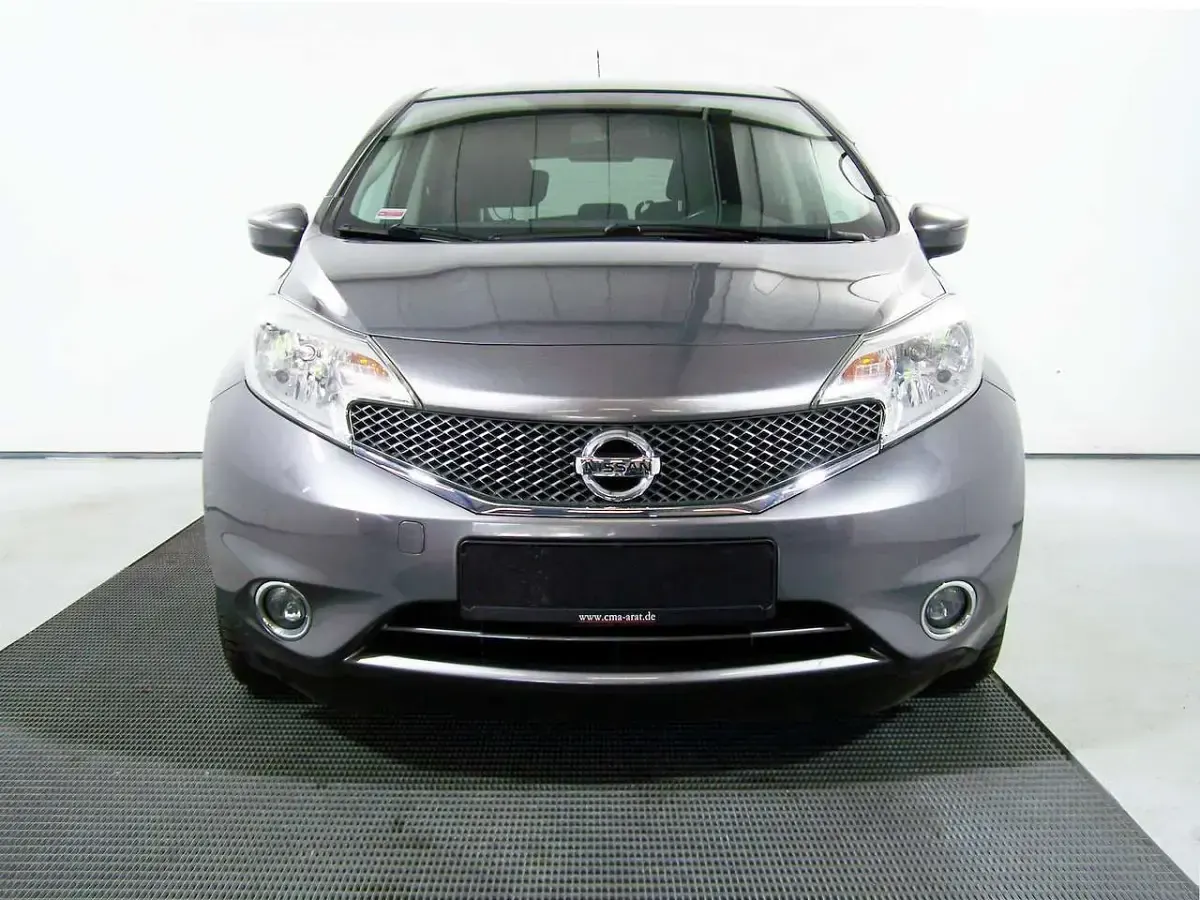 Gebraucht Nissan Note Acenta+ 98 PS (72 kW) 2014 Grau Kleinwagen