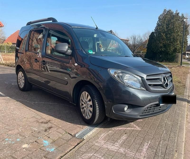 Gebraucht Mercedes Citan 111 110 PS (80 kW) 2016 Grau Kombi