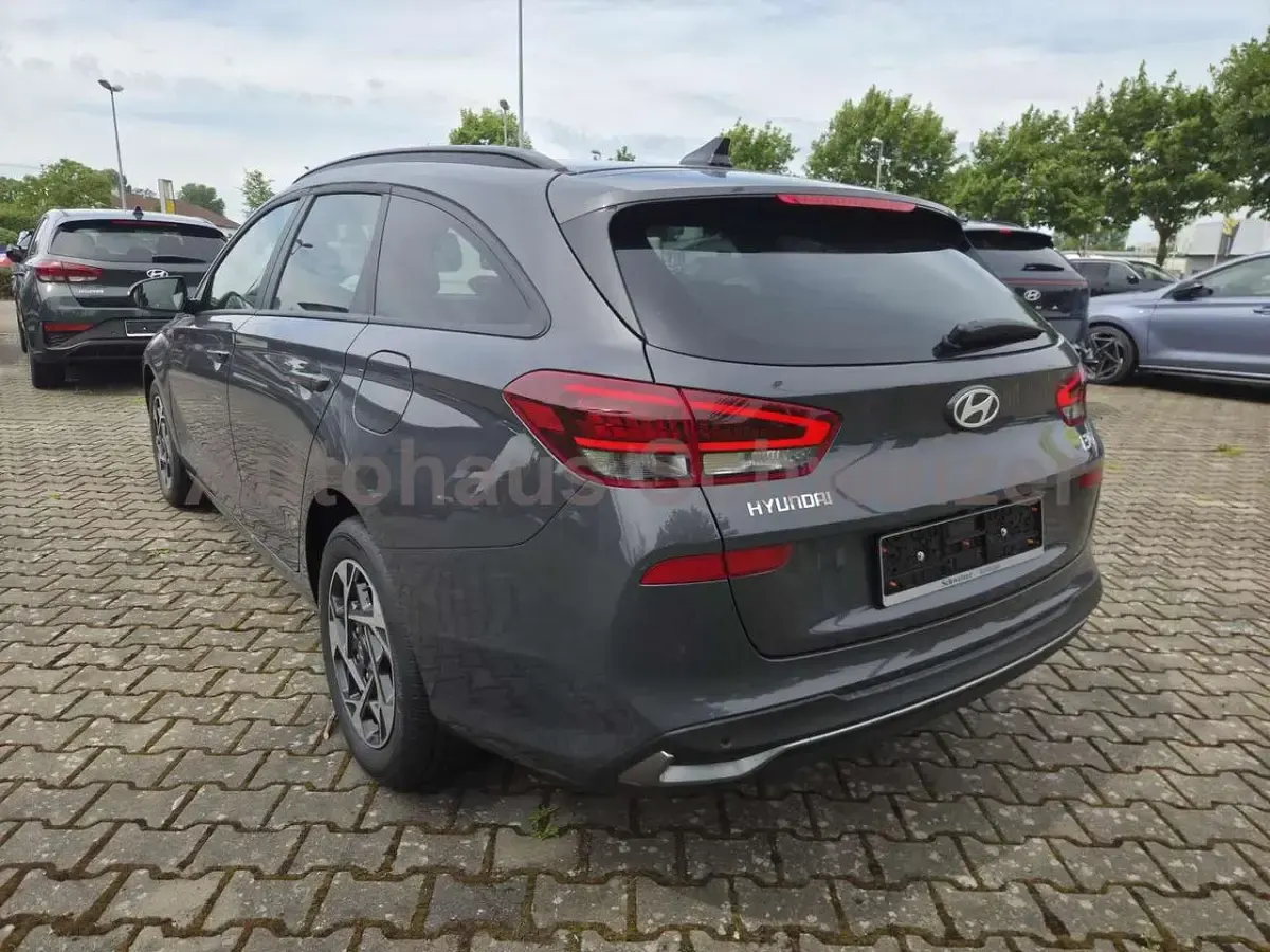 Neu Hyundai i30 GO! 150 PS (110 kW) 2026 Ecotronic gray Kombi
