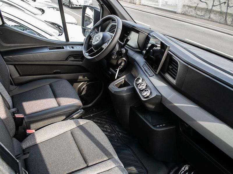 Neu Nissan Interstar N-Connecta 143 PS (105 kW) 2025 Weiß Van