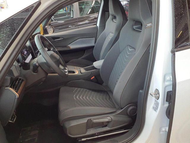 Gebraucht Cupra Born 169 kW (231 PS) 2025 Eisweiß Kleinwagen