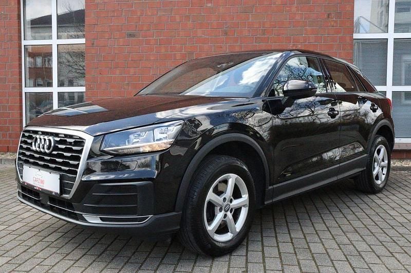 Gebraucht Audi Q2 Basis 116 PS (85 kW) 2018 Schwarz SUV