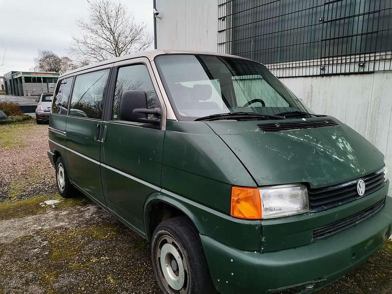 Grün Gebraucht 1995 VW T4 Van | 1.800 € - Bild 1/4