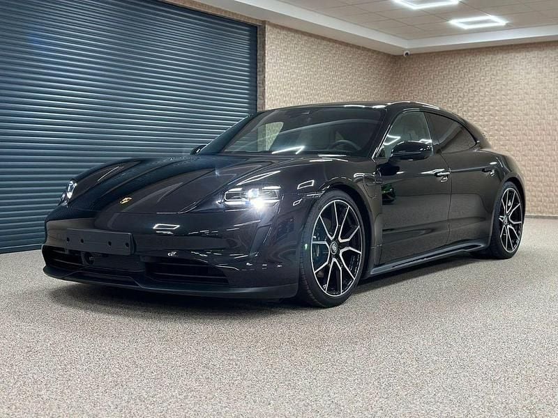 Schwarz Gebraucht 2024 Porsche Taycan 4S Performance Package Limousine | 97.000 € - Bild 1/4