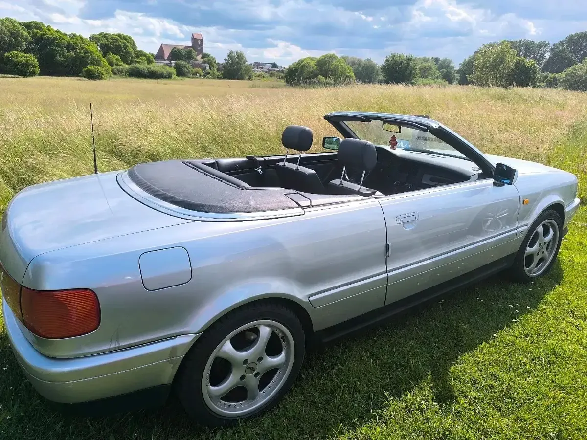 Gebraucht Audi 80 90 PS (66 kW) 1997 Silber Cabrio