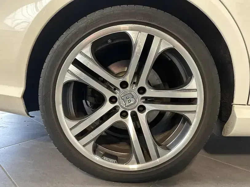 Gebraucht Mercedes E250 Avantgarde 204 PS (150 kW) 2012 Weiß Kombi