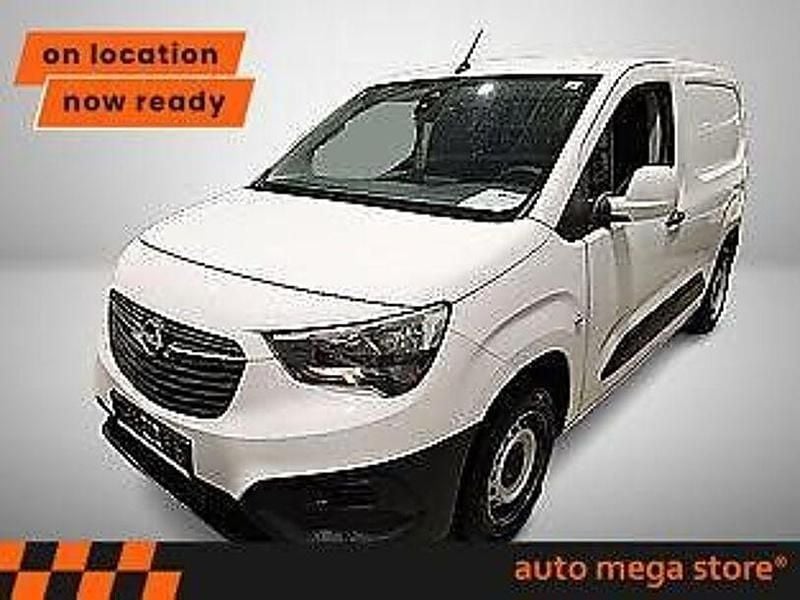 Weiß Gebraucht 2020 Opel Combo Edition Van | 10.397 € (Guter Preis) - Bild 1/4