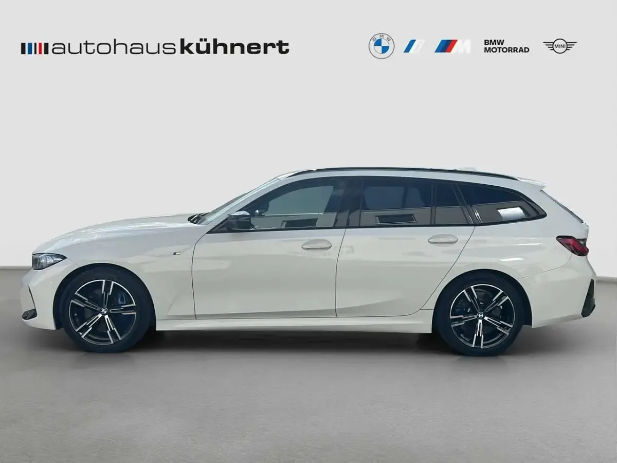 Gebraucht BMW 340 340 PS (250 kW) 2023 Alpinweiss iii Kombi