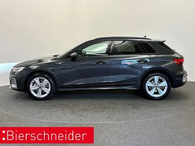 Gebraucht Audi A3 e-tron Ambiente 204 PS (150 kW) 2025 Manhattangrau metallic Kleinwagen