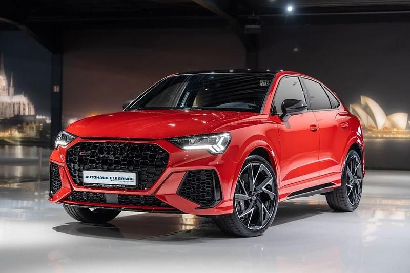 Rot Gebraucht 2023 Audi RS Q3 Sportback Sport SUV | 60.980 € (Fairer Preis) - Bild 1/4
