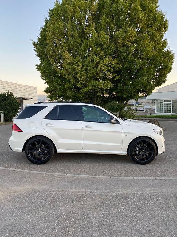 Gebraucht Mercedes GLE43 AMG AMG 367 PS (269 kW) 2017 Weiß SUV