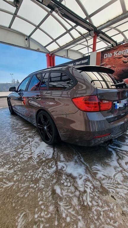 Gebraucht BMW 335 Performance 313 PS (230 kW) 2015 Braun Kombi