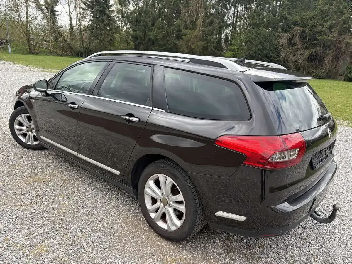 Gebraucht Citroën C5 140 PS (102 kW) 2015 Guaranjabraun mit schutzlack Kombi