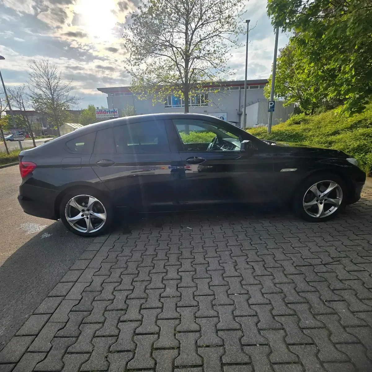 Gebraucht BMW 530 M Sport 245 PS (180 kW) 2011 Schwarz Limousine