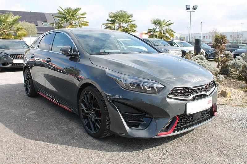 Gebraucht Kia ProCeed GT GT 204 PS (150 kW) 2023 Grau Kleinwagen