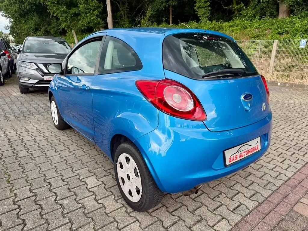 Gebraucht Ford Ka Trend 69 PS (50 kW) 2013 Blau Kleinwagen