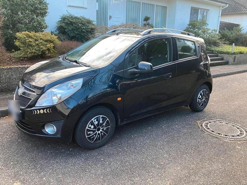 Gebraucht Chevrolet Spark 82 PS (60 kW) 2011 Schwarz Kleinwagen