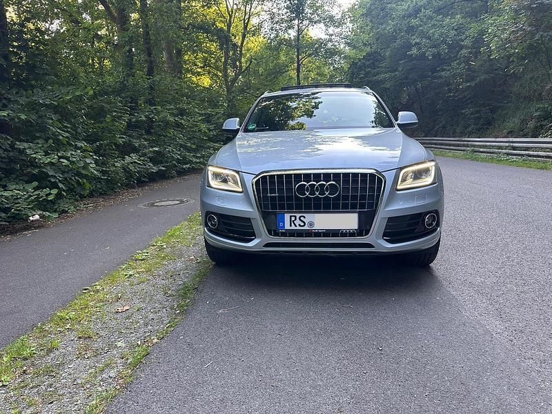 Silber Gebraucht 2013 Audi Q5 S-Line SUV | 14.990 € (Fairer Preis) - Bild 1/4