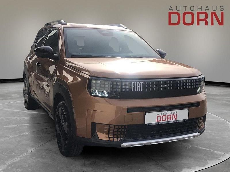 Neu Fiat Grande Panda La Prima 110 PS (80 kW) 2026 Braun Kleinwagen