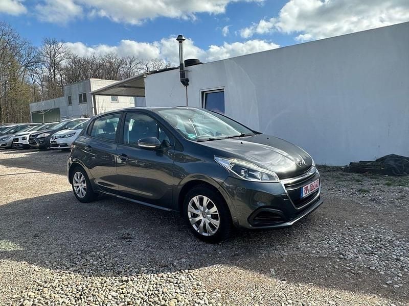 Gebraucht Peugeot 208 Active 68 PS (50 kW) 2015 Kleinwagen
