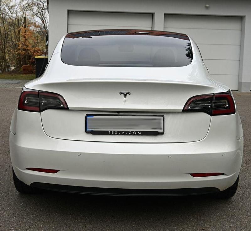 Gebraucht Tesla Model 3 350 kW (476 PS) 2021 Weiß Limousine