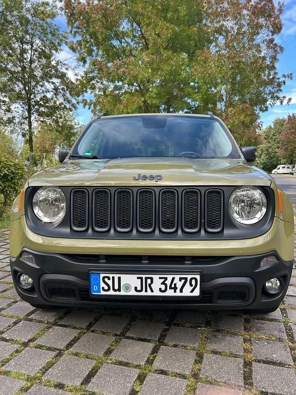 Gebraucht Jeep Renegade Trailhawk 170 PS (125 kW) 2015 Grün SUV