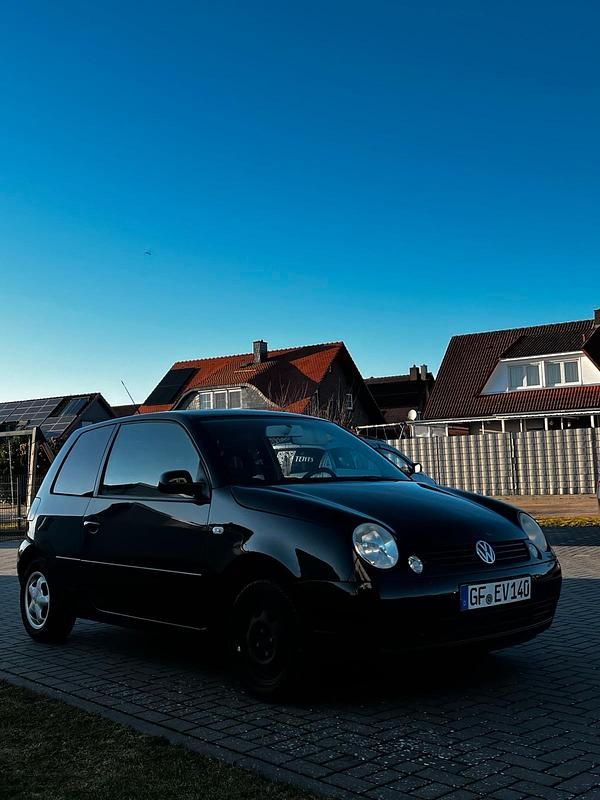 Gebraucht VW Lupo 54 PS (39 kW) 2004 Schwarz Kleinwagen