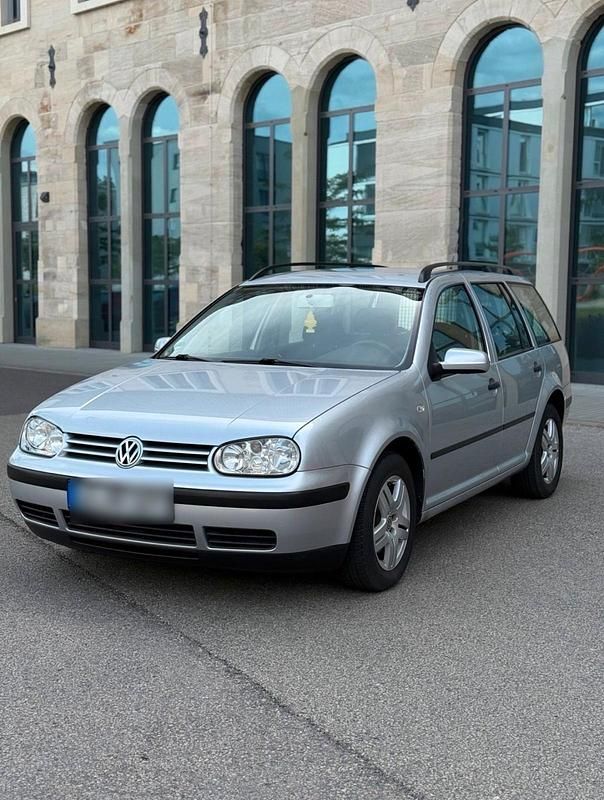Gebraucht VW Golf IV 101 PS (74 kW) 2002 Silber Limousine