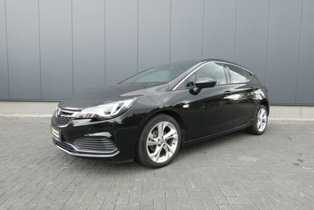Gebraucht Opel Astra Dynamic 125 PS (91 kW) 2017 Schwarz metallic Limousine