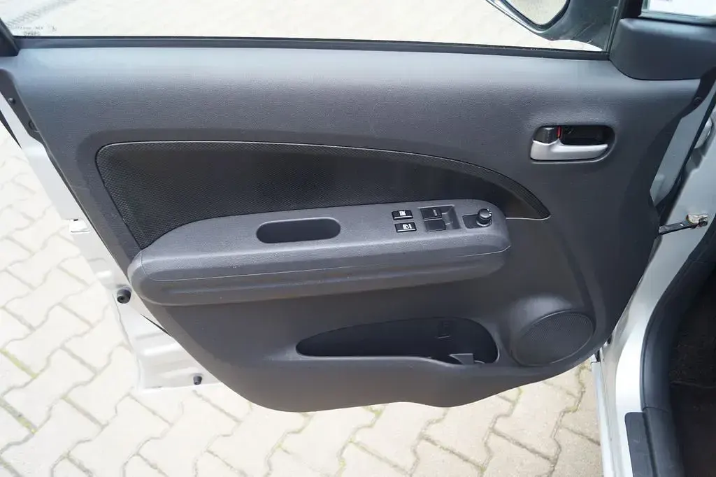 Gebraucht Opel Agila Edition 86 PS (63 kW) 2009 Silber Kleinwagen