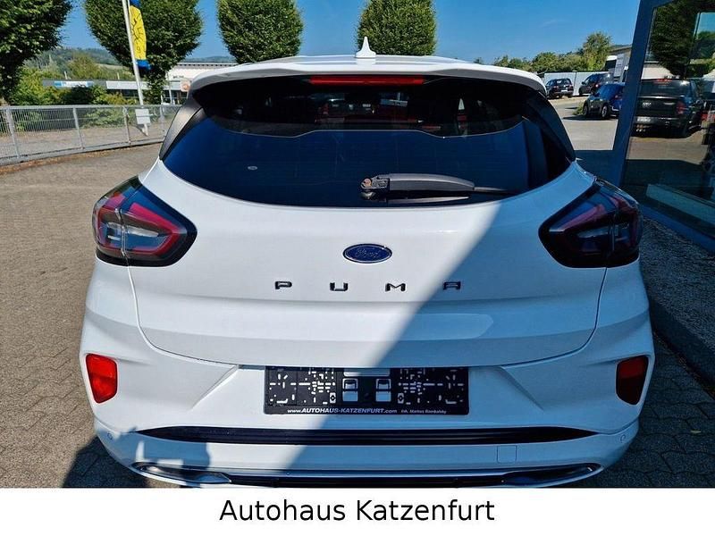 Gebraucht Ford Puma ST-Line 125 PS (91 kW) 2021 Weiß SUV