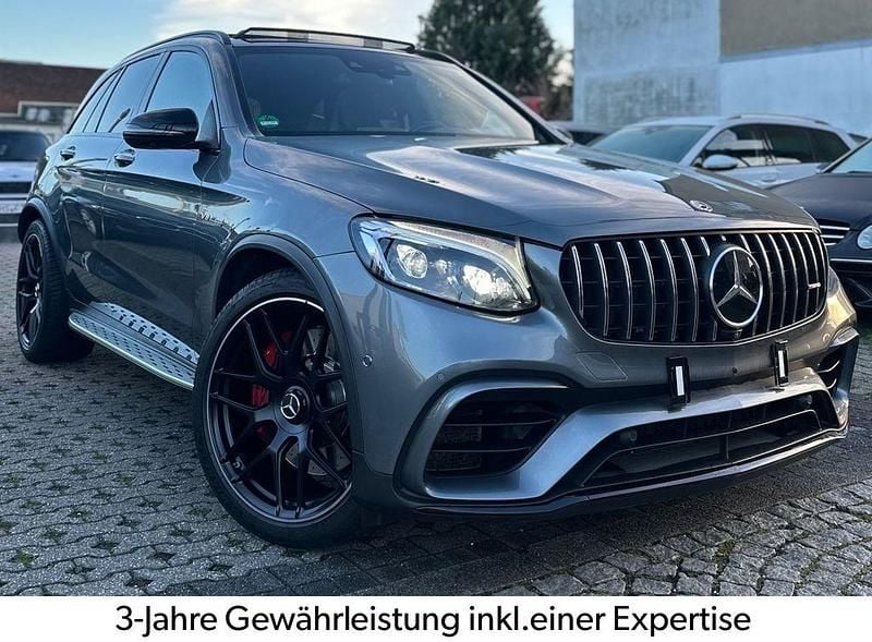 Grau Gebraucht 2019 Mercedes GLC63 AMG AMG SUV | 54.198 € (Fairer Preis) - Bild 1/4