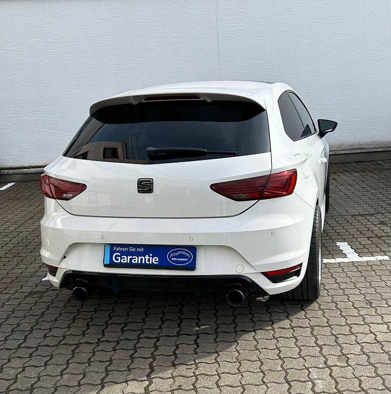 Gebraucht Seat Leon SC FR 179 PS (131 kW) 2017 Weiß Kleinwagen